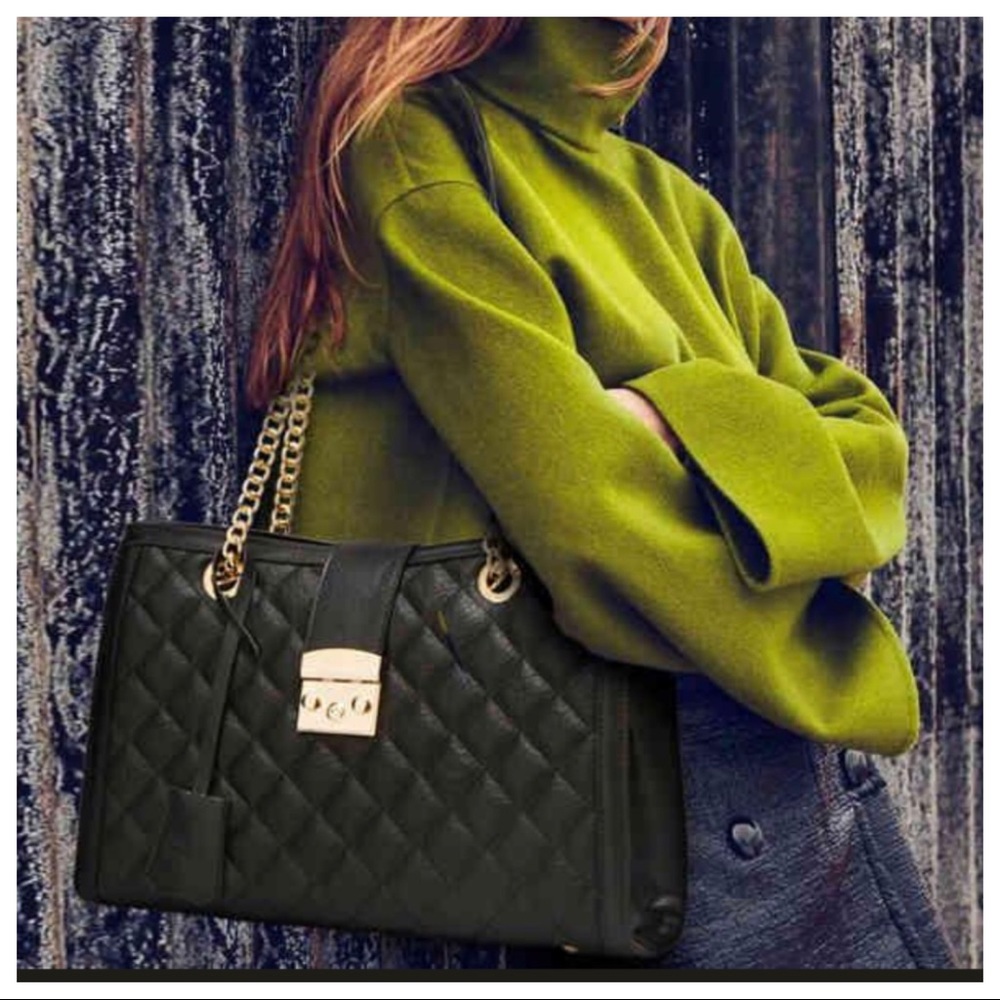 #16 Fabulous Chic Stylish Faux Leather Quilted Style Chain Tote Bag
